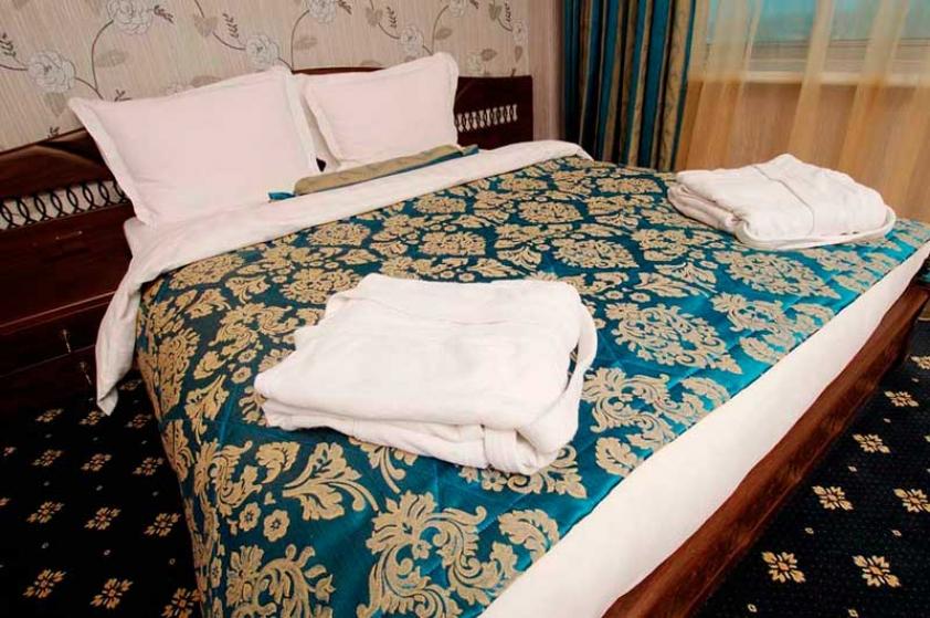 Royal Palace Hotel Алматы Экстерьер фото